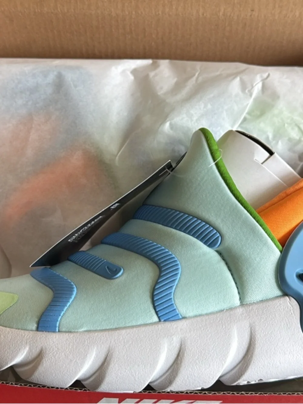 Nike Dynamo Easy On 13.5